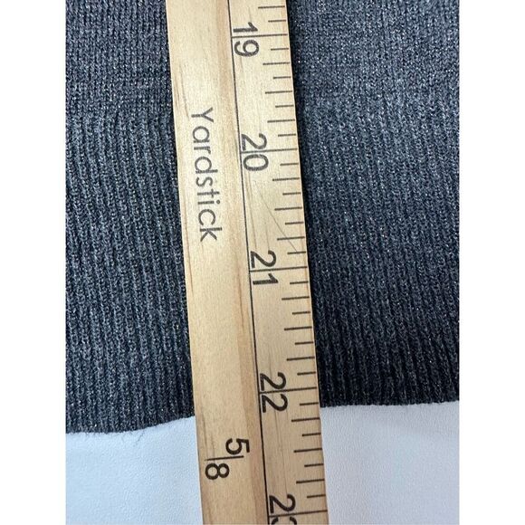 NWT Old Navy Classic Grey Silver Crew Neck Basic Cardigan Sweater Size SP - Picture 7 of 10